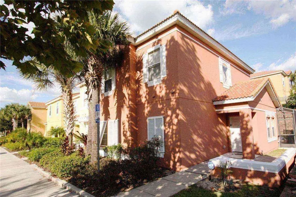3152 Yellow Lantana Ln
