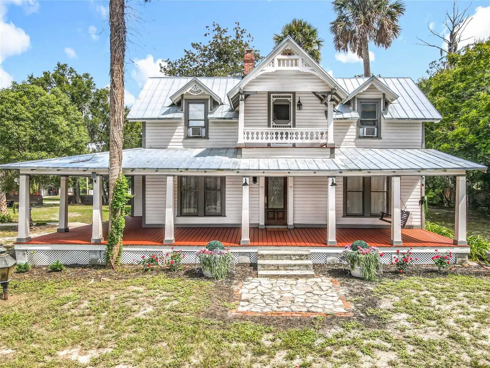 525 Blue Springs Avenue, FL