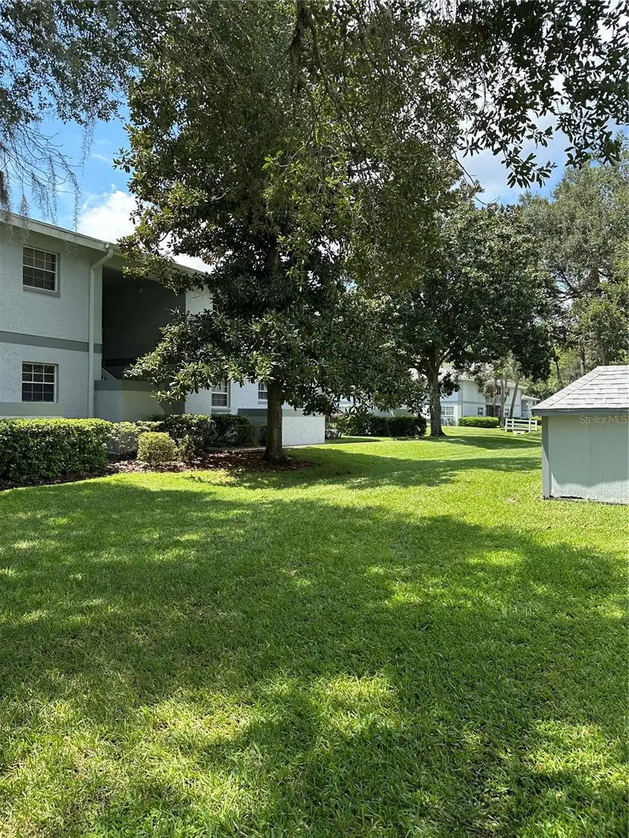 584 Fairways Lane, FL
