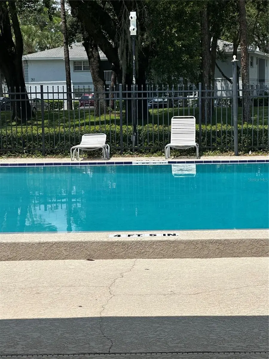 584 Fairways Lane, FL