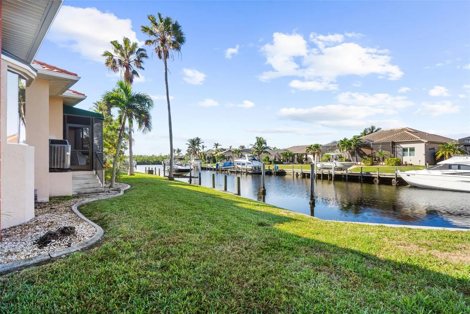 3805 Saba Court, FL