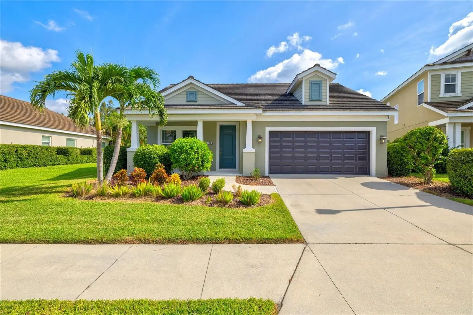 128 Avens Dr, FL