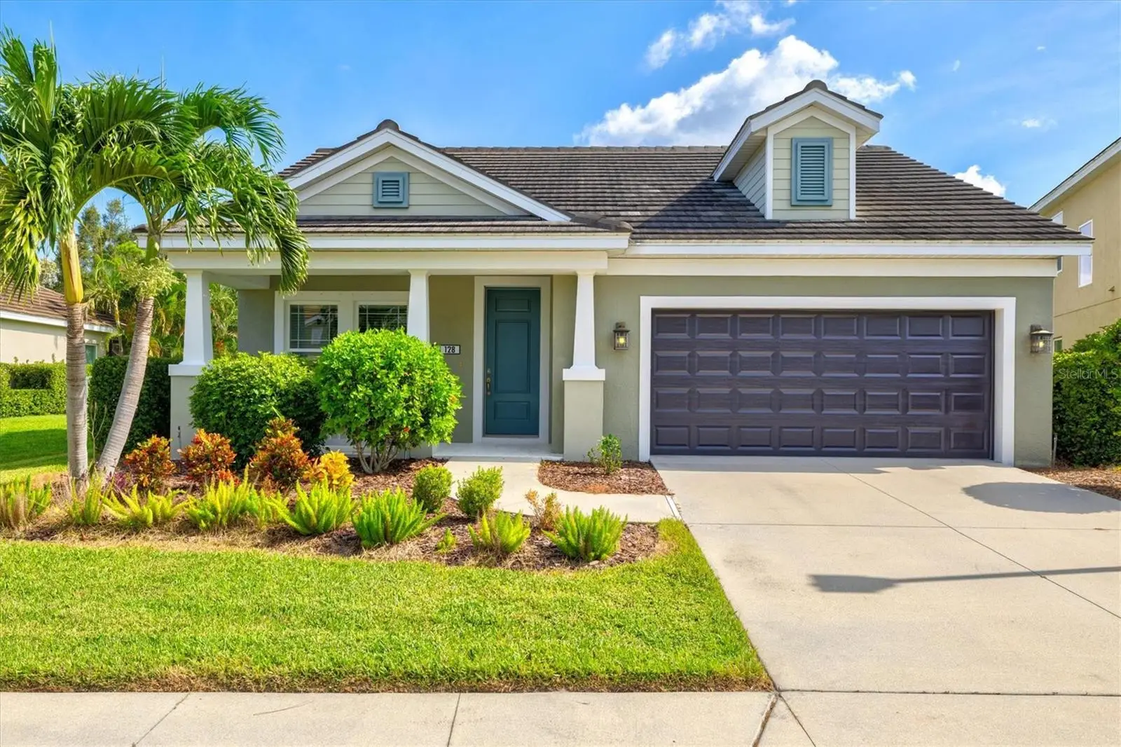 128 Avens Dr, FL