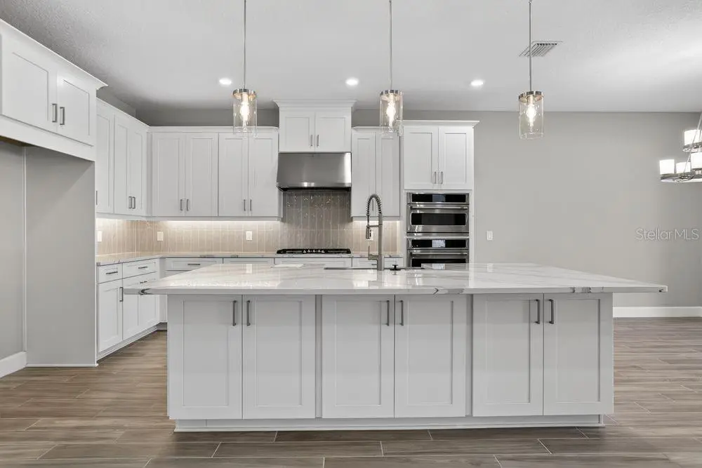 881 Arbor Green Trail, FL