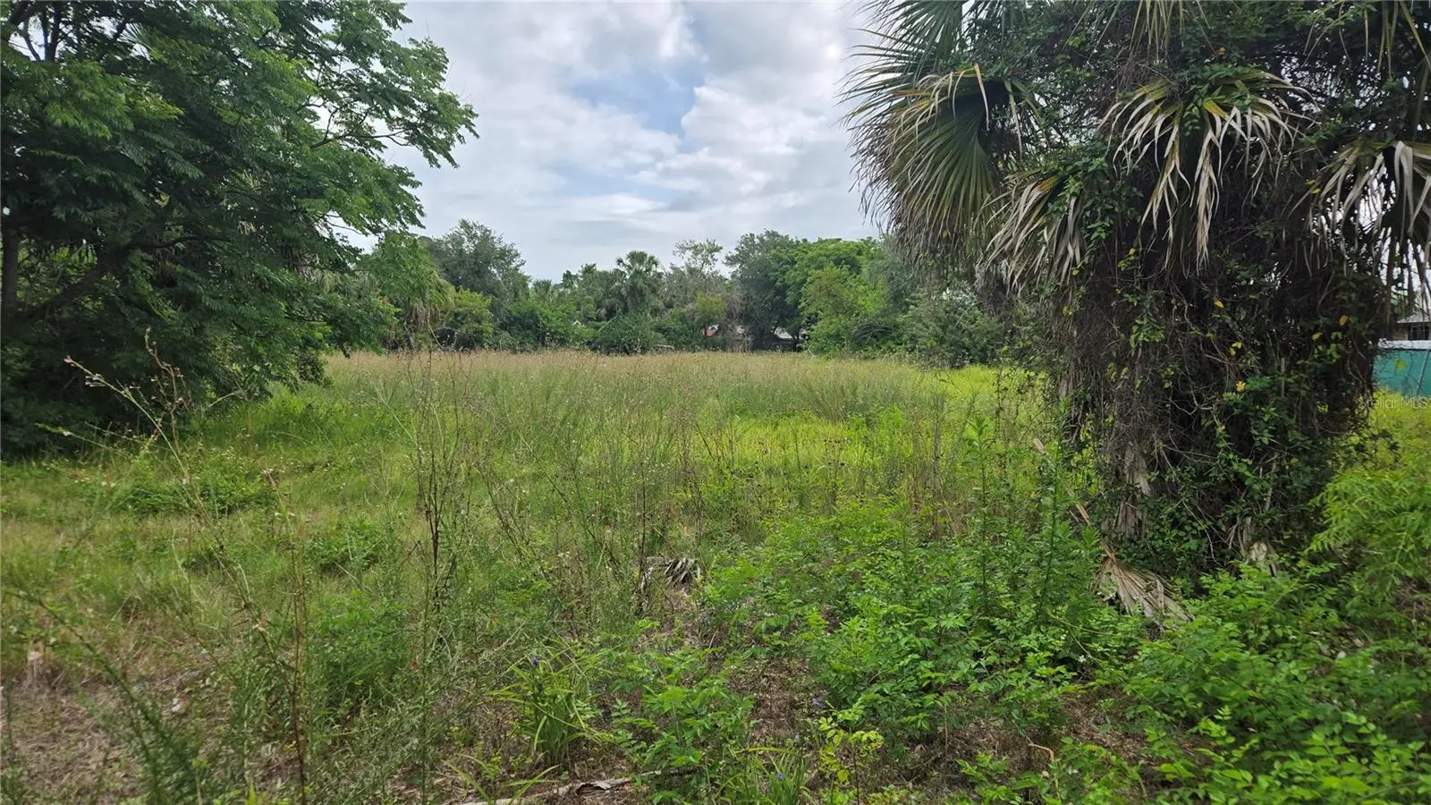 Villa Drive, FL