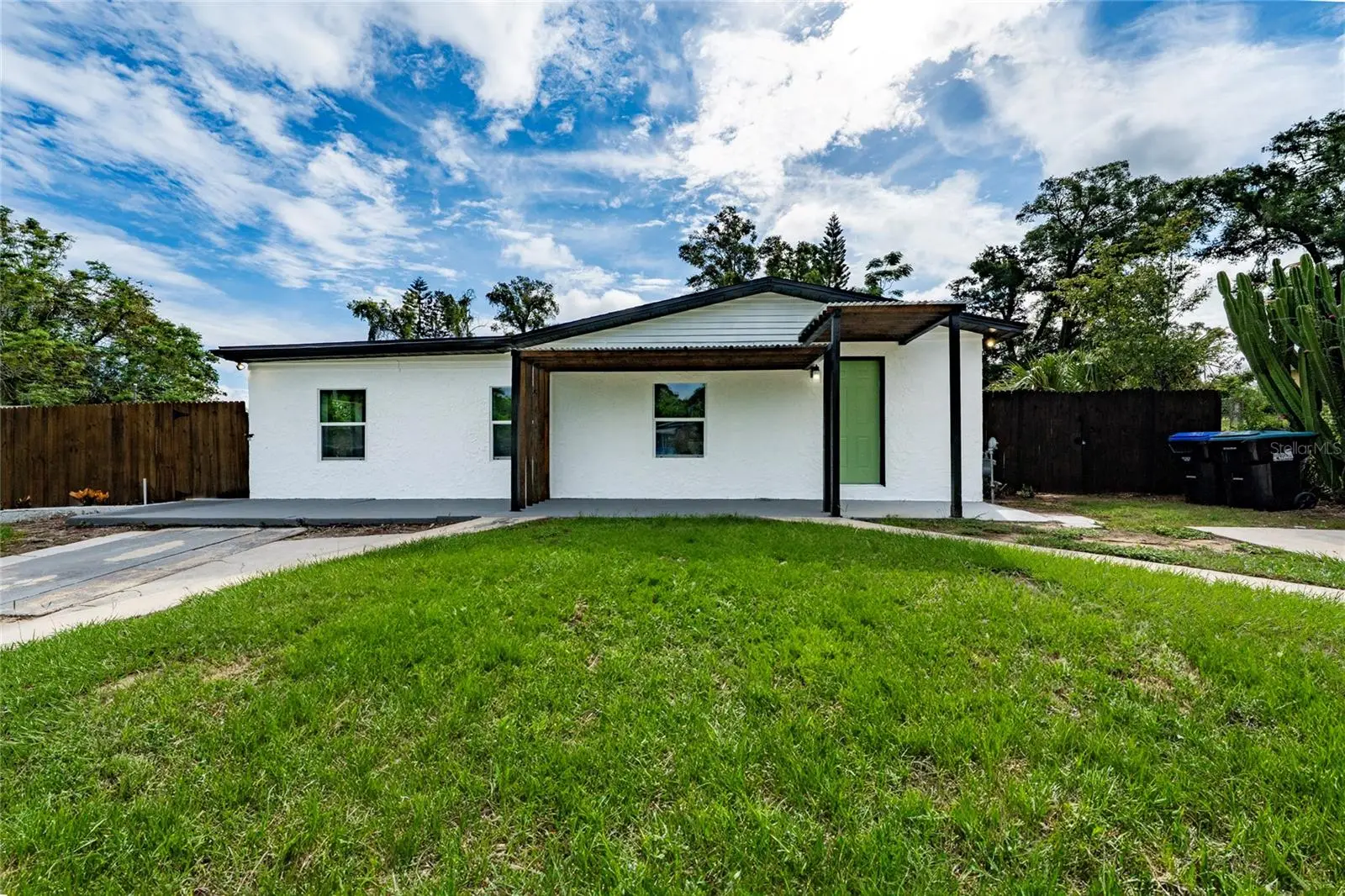 5621 Lunsford Drive, FL