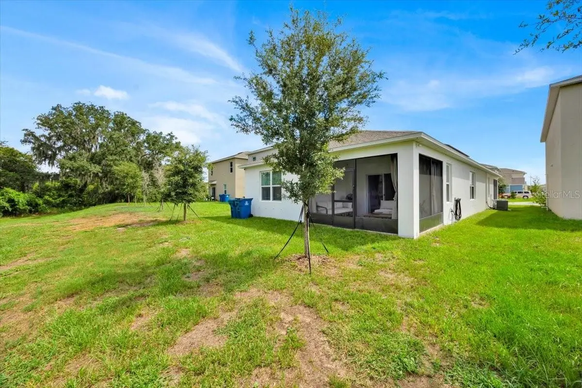 2497 Ribbon Fall Avenue, FL