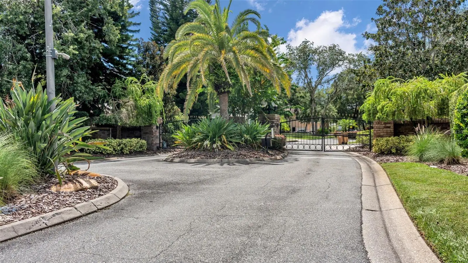 1632 Regal Cove Court, FL