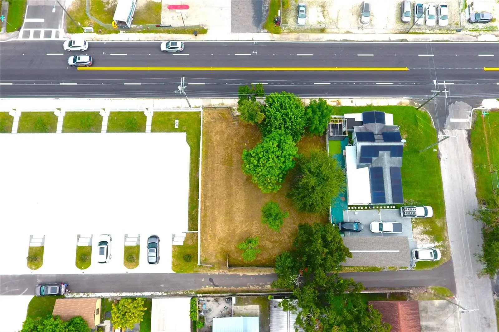 2606 Columbus Drive, FL