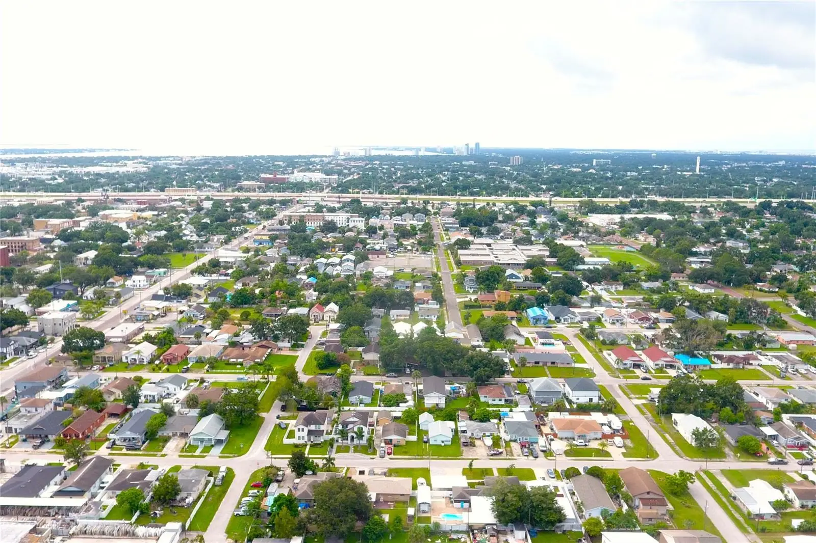 2606 Columbus Drive, FL