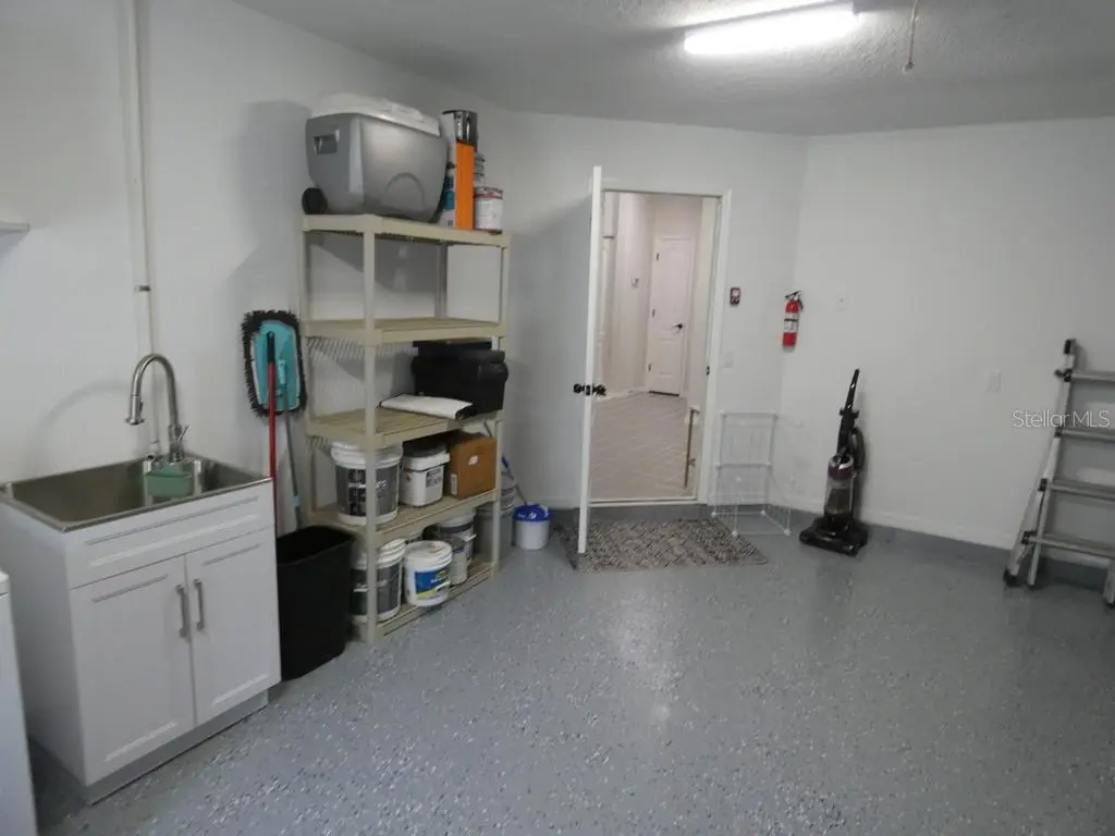 6534 Foxmoor Drive, FL