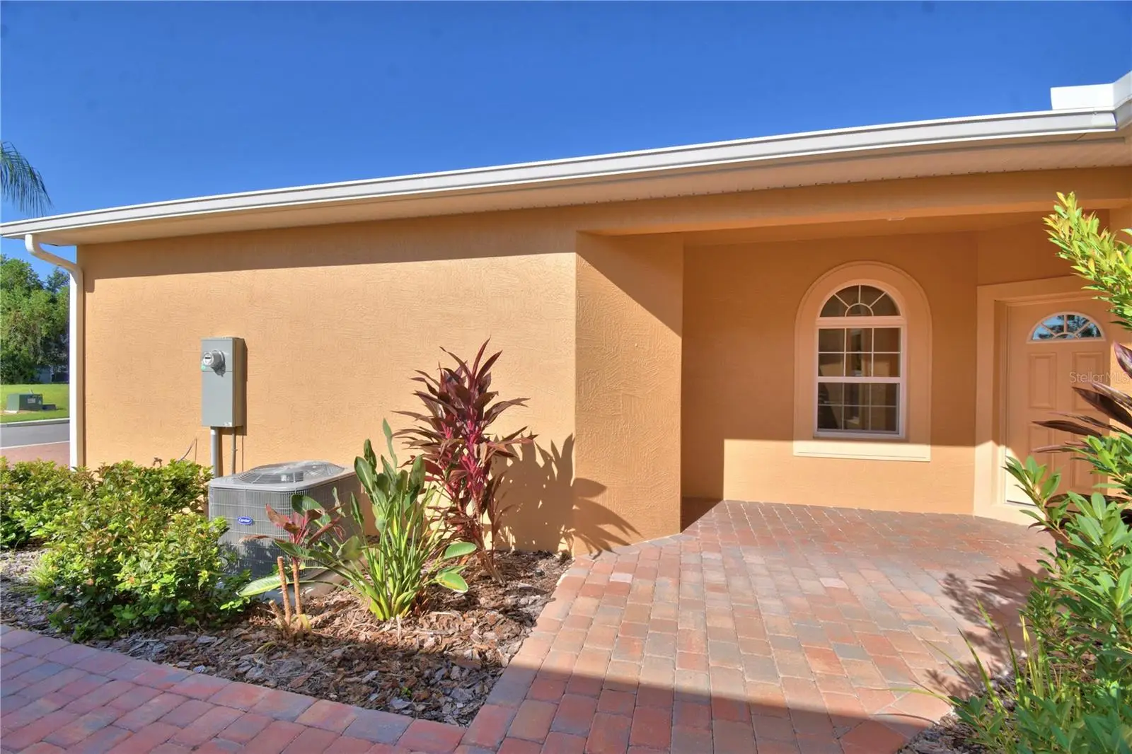 1709 Linz Ct, FL