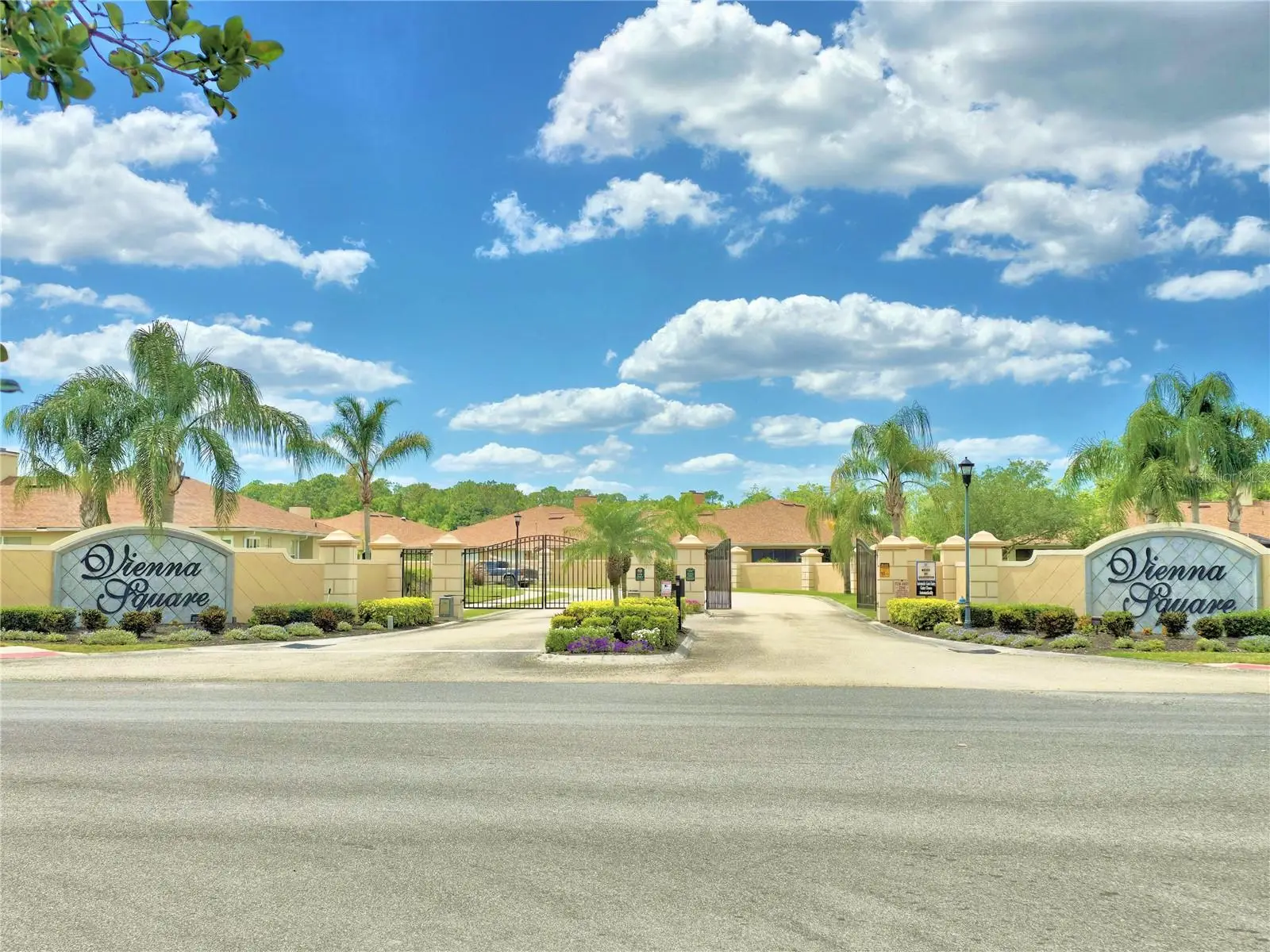 1709 Linz Ct, FL