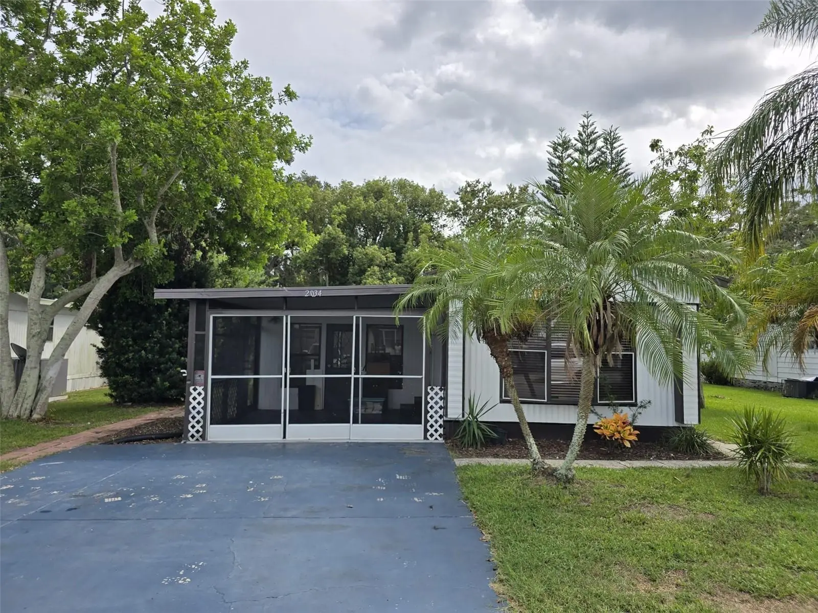 2034 Thelma Drive, FL