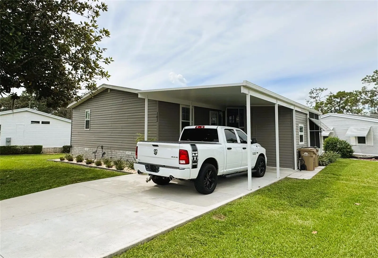 102 Dogwood Trail, FL