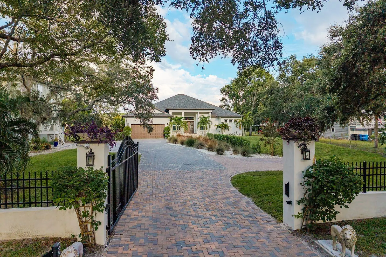 7811 Bay Drive, FL