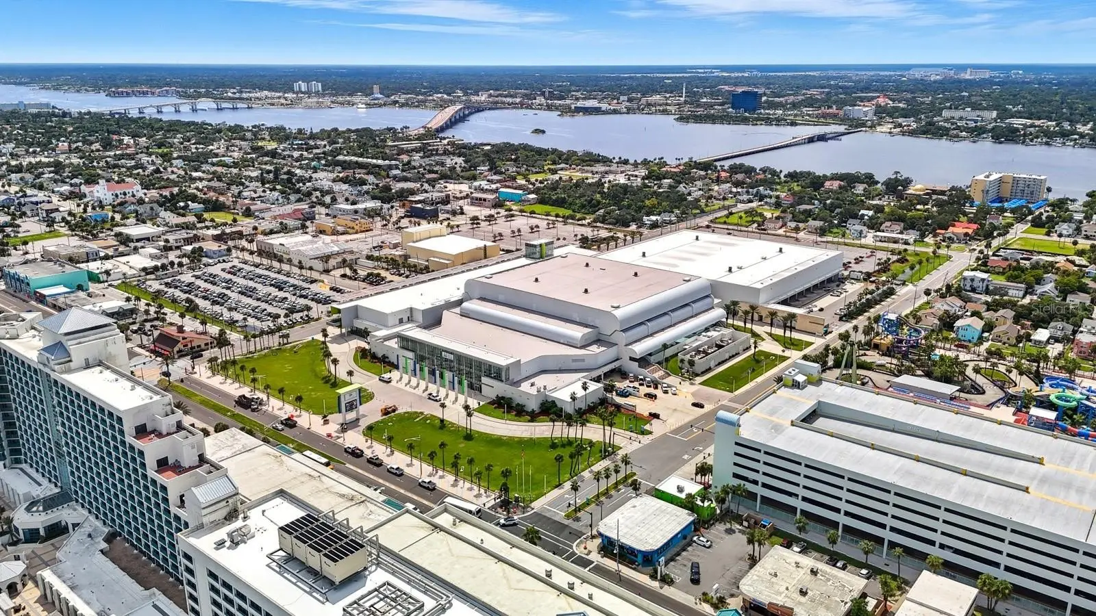 145 Halifax, FL