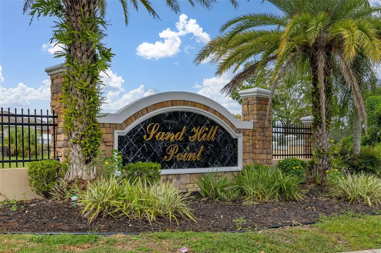 2663 Sand Hill Point Circle, FL