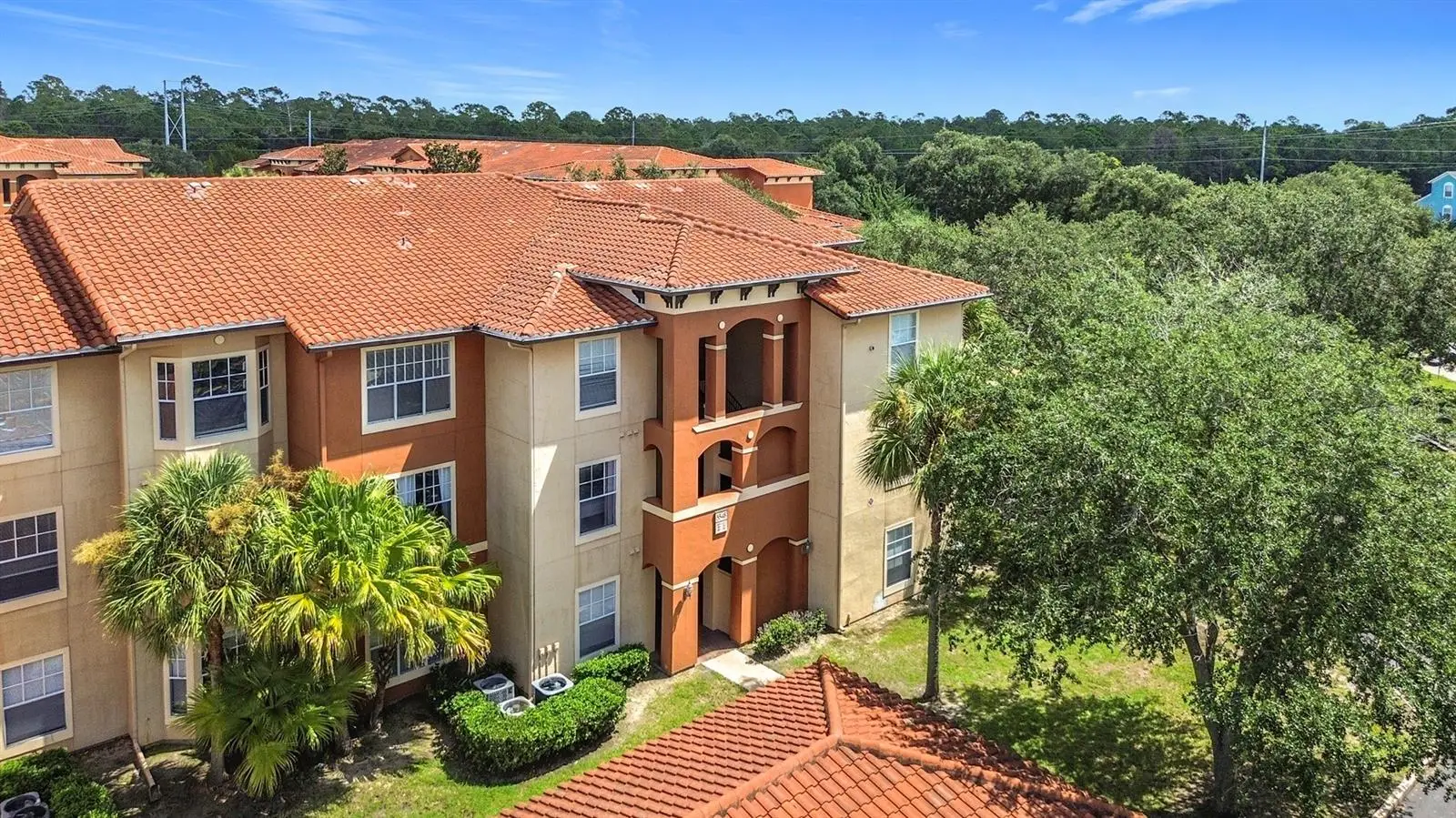 5548 Metrowest Boulevard, FL