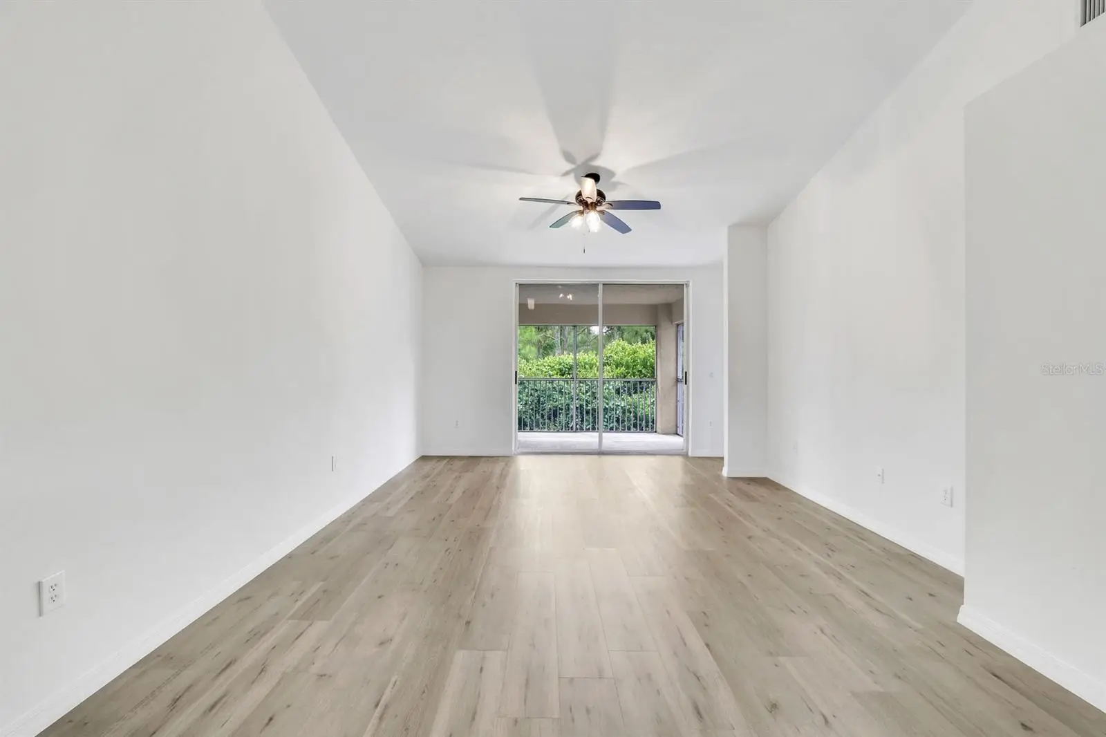6635 Huntington Lakes Circle, FL