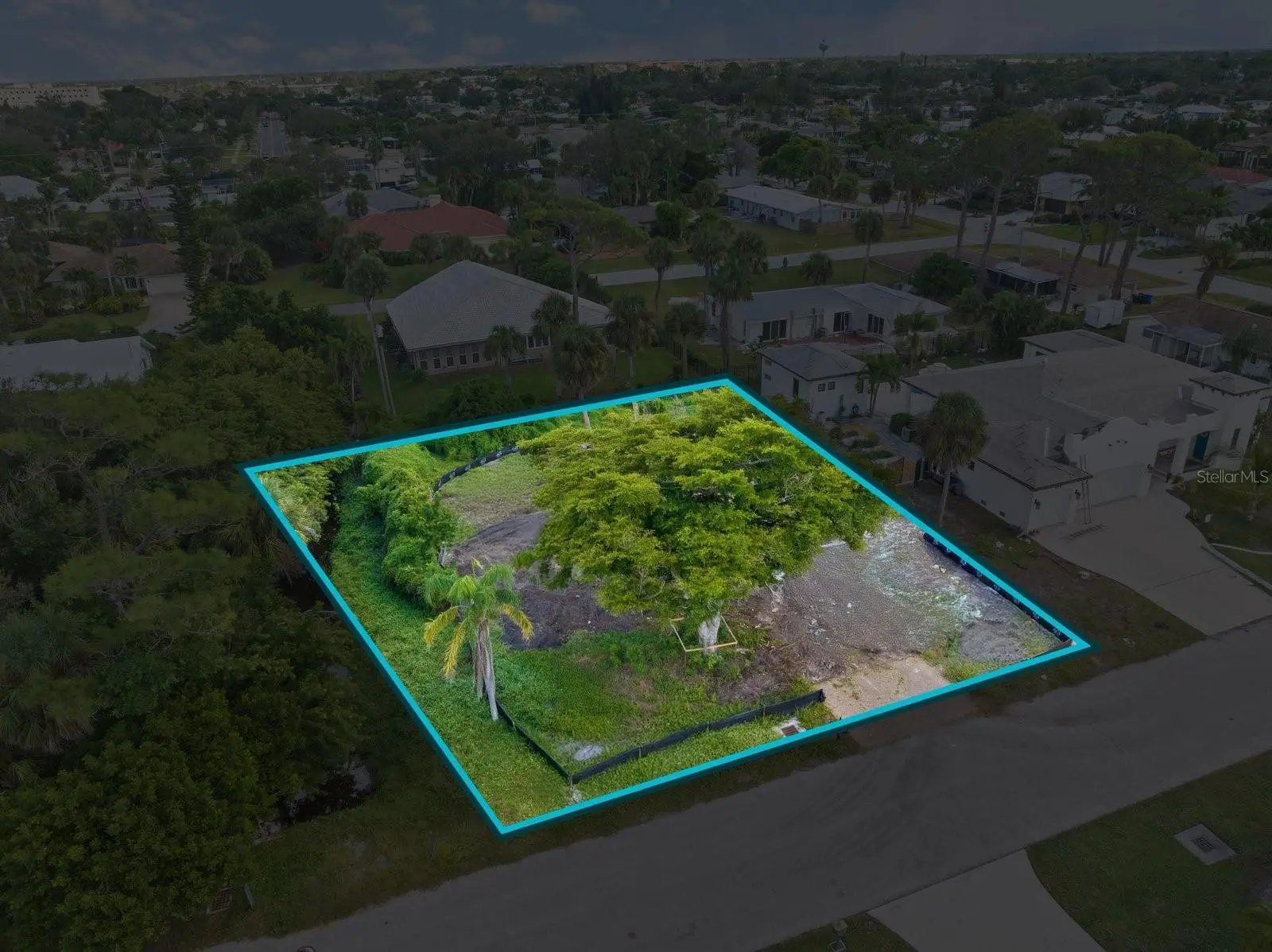 621 Hibiscus Drive, FL