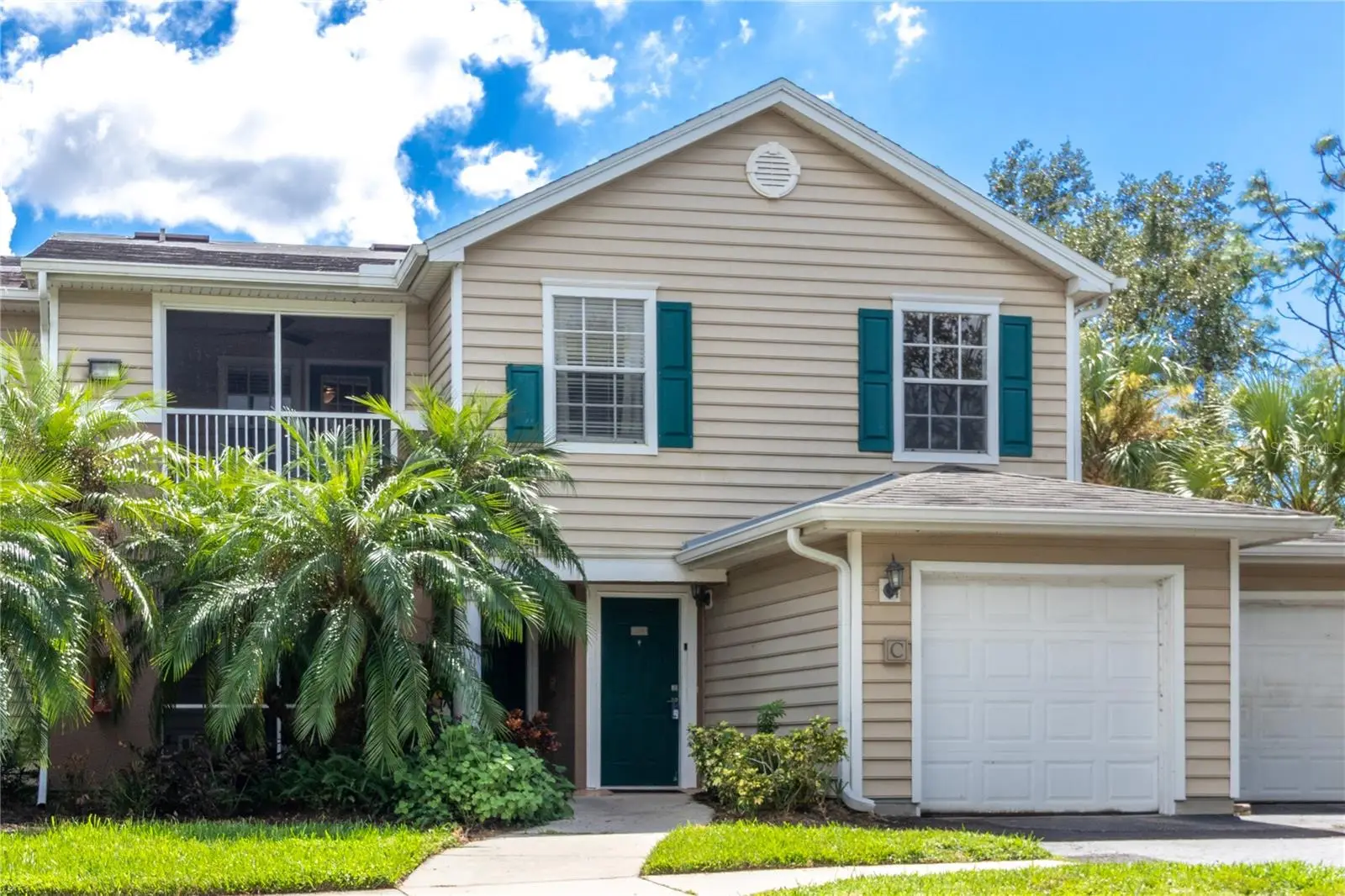 8911 Manor Loop, FL