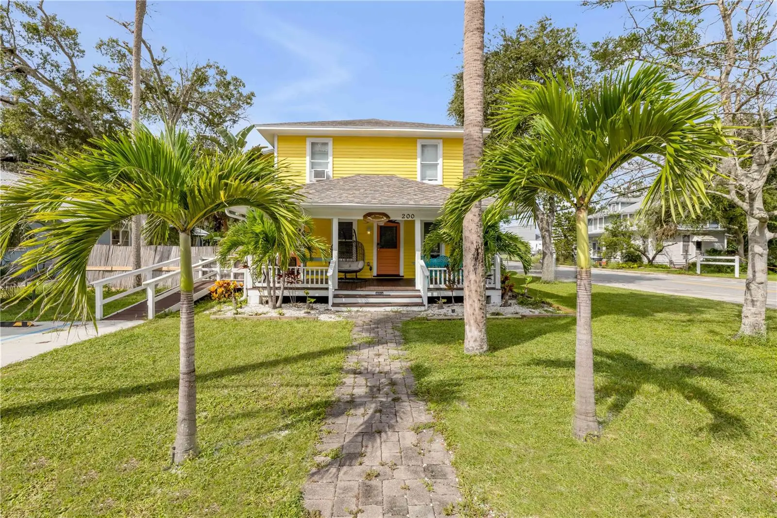 200 Live Oak Street, FL