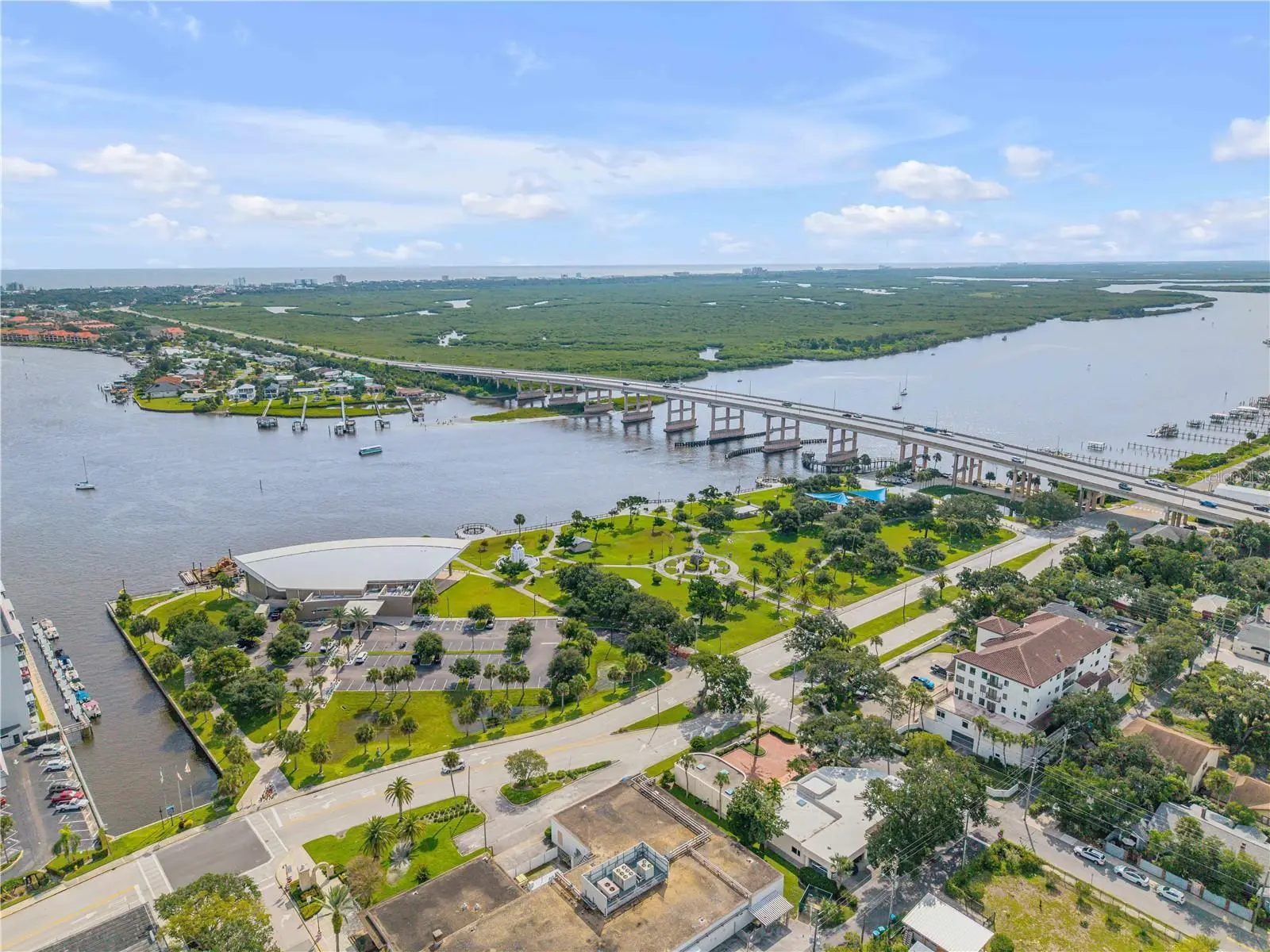 200 Live Oak Street, FL