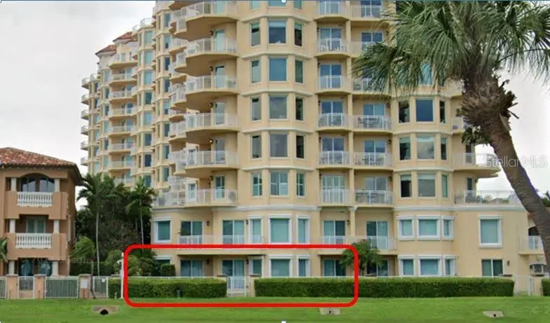 555 5th Avenue, FL