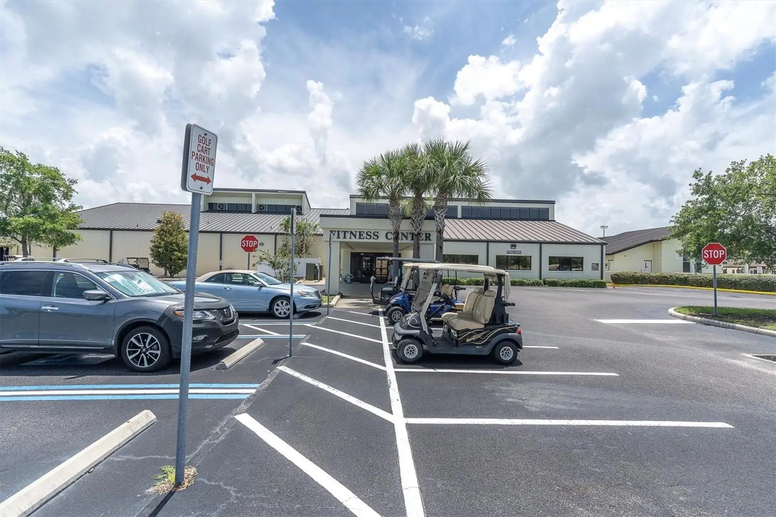 301 Thorn Hill Place, FL