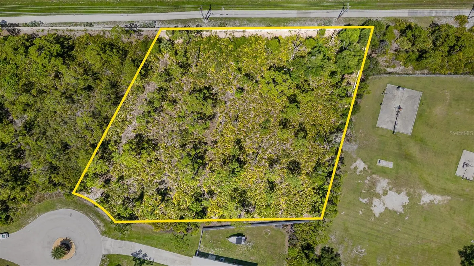 9437 Treasure Lake Court, FL