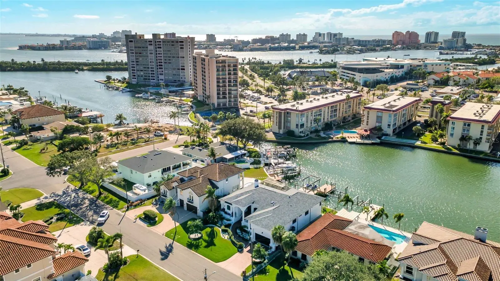 112 Leeward Island, FL