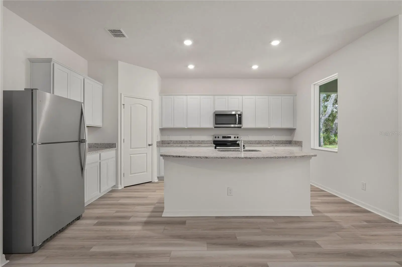 306 Bowfin Court, FL