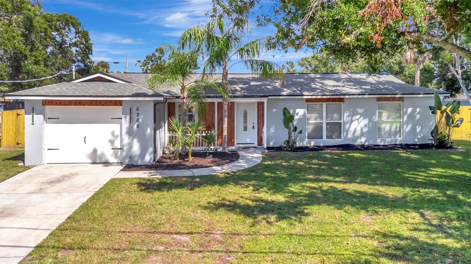6209 Flamingo Drive, FL