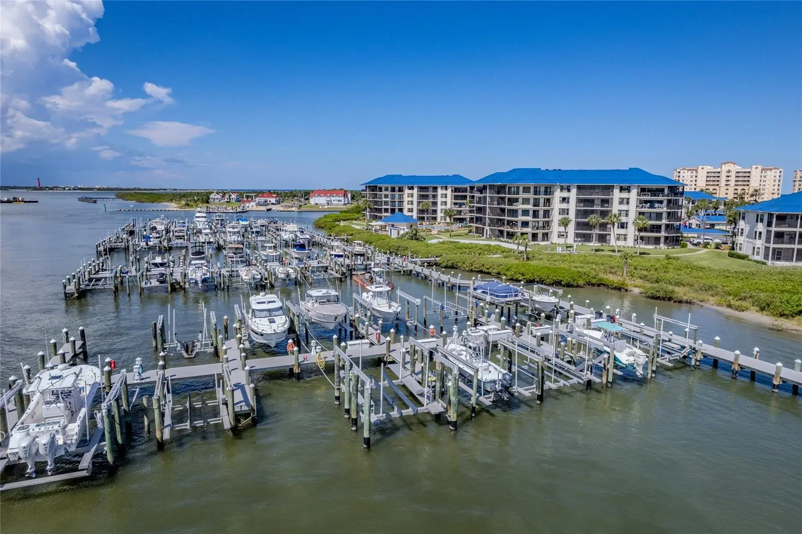 2700 Peninsula Avenue, FL