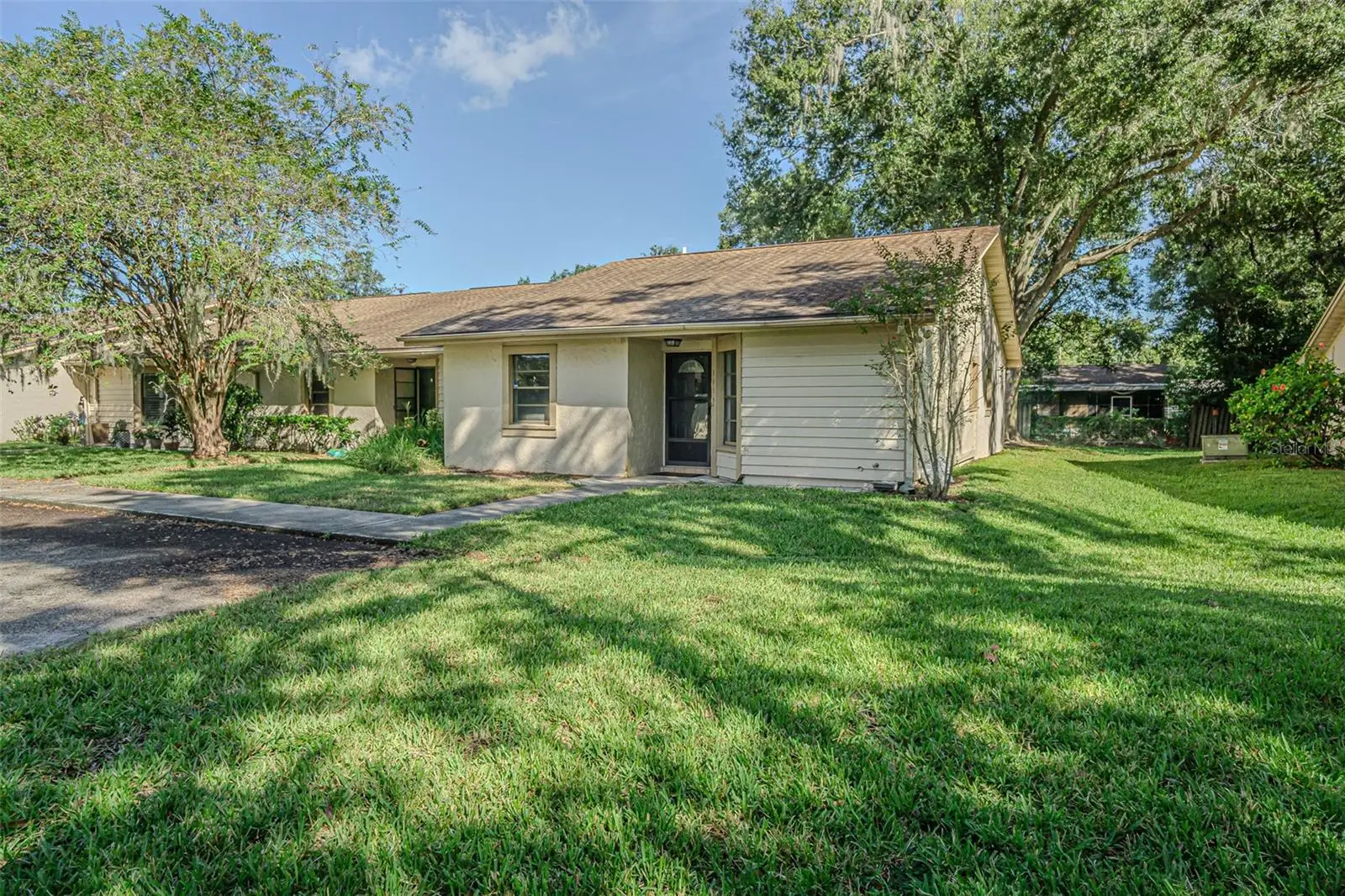 2010 Cedar Run Drive, FL