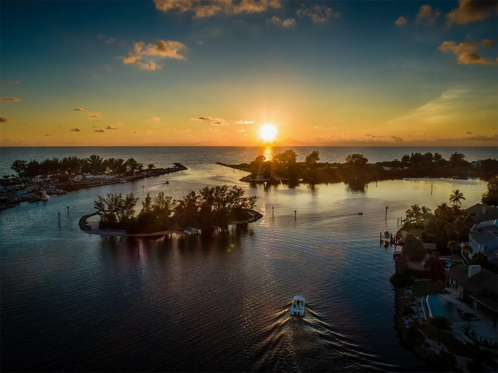500 Padova Way, FL