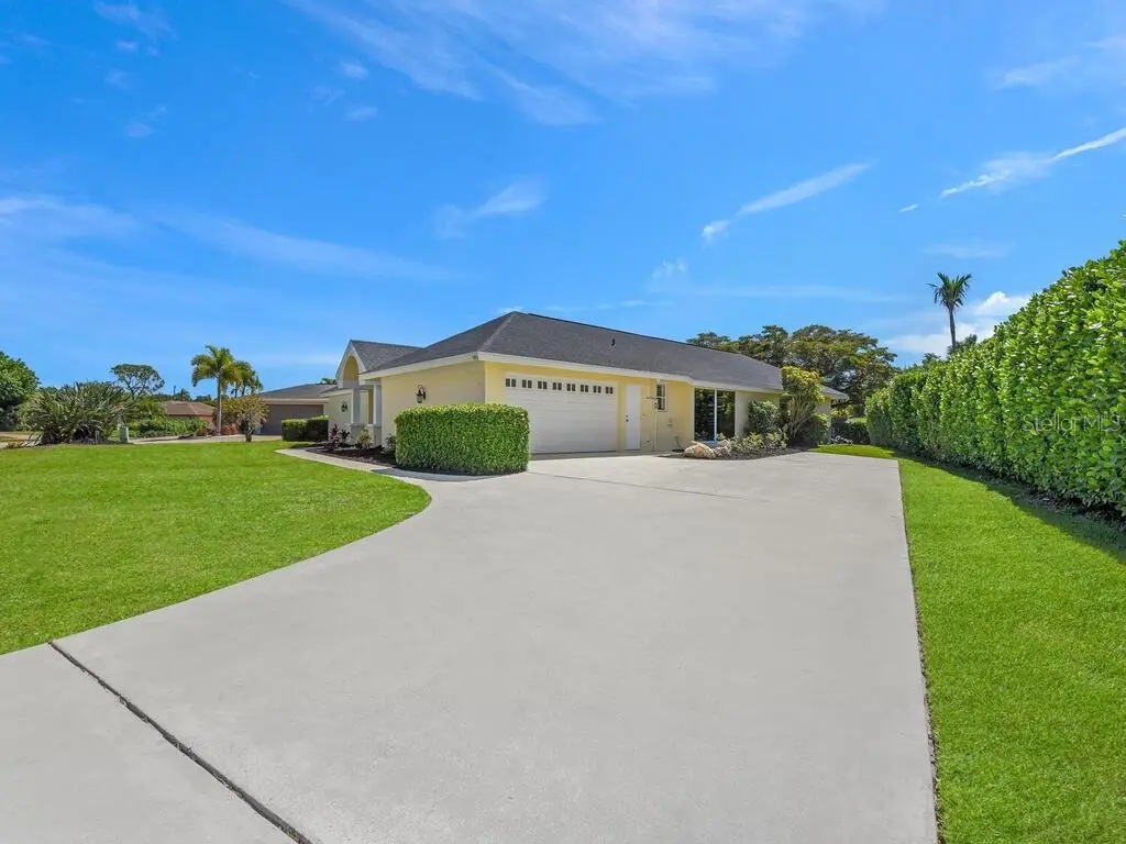 491 Cypress Way, FL