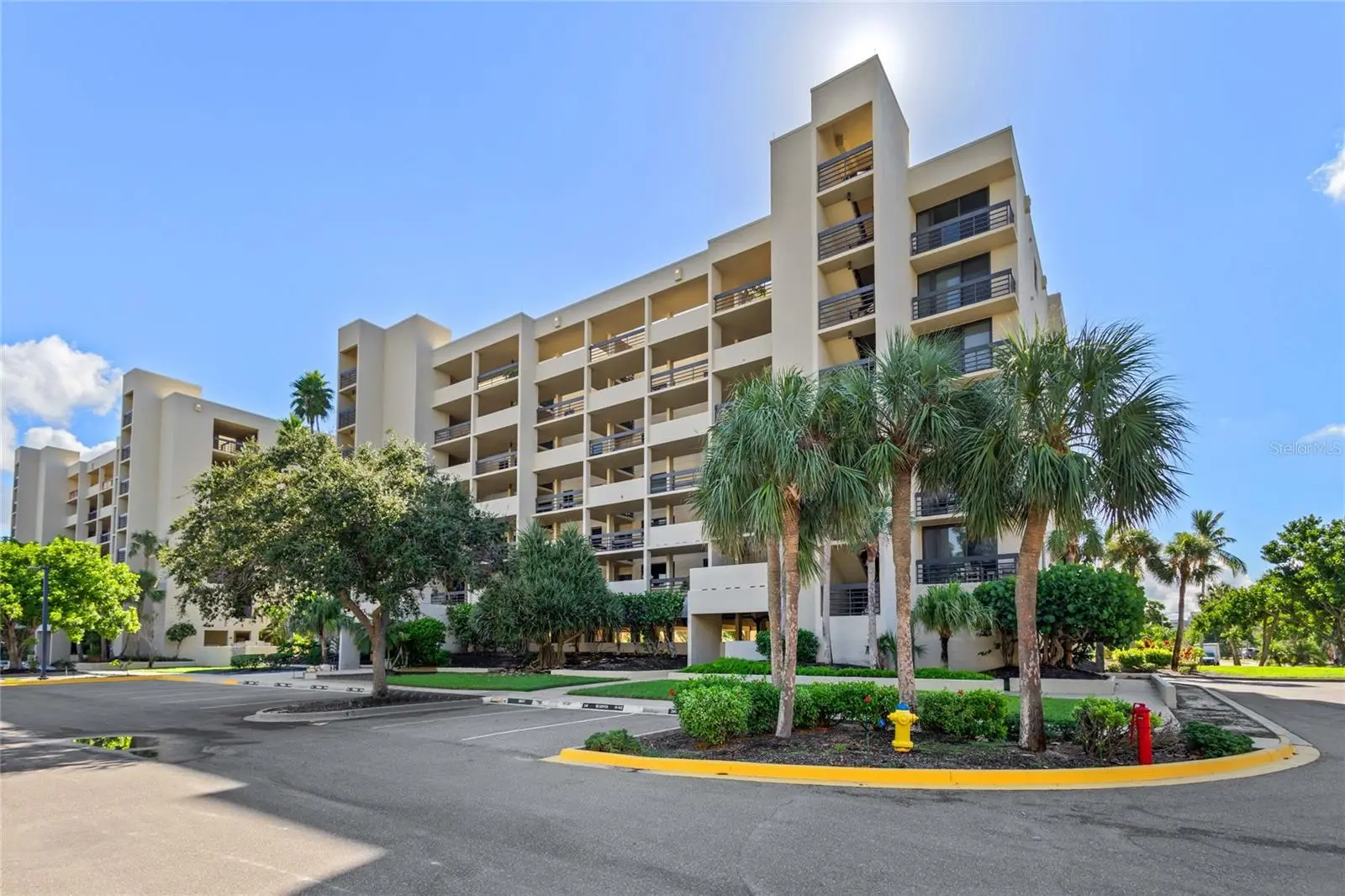 1065 Gulf Of Mexico Drive, FL