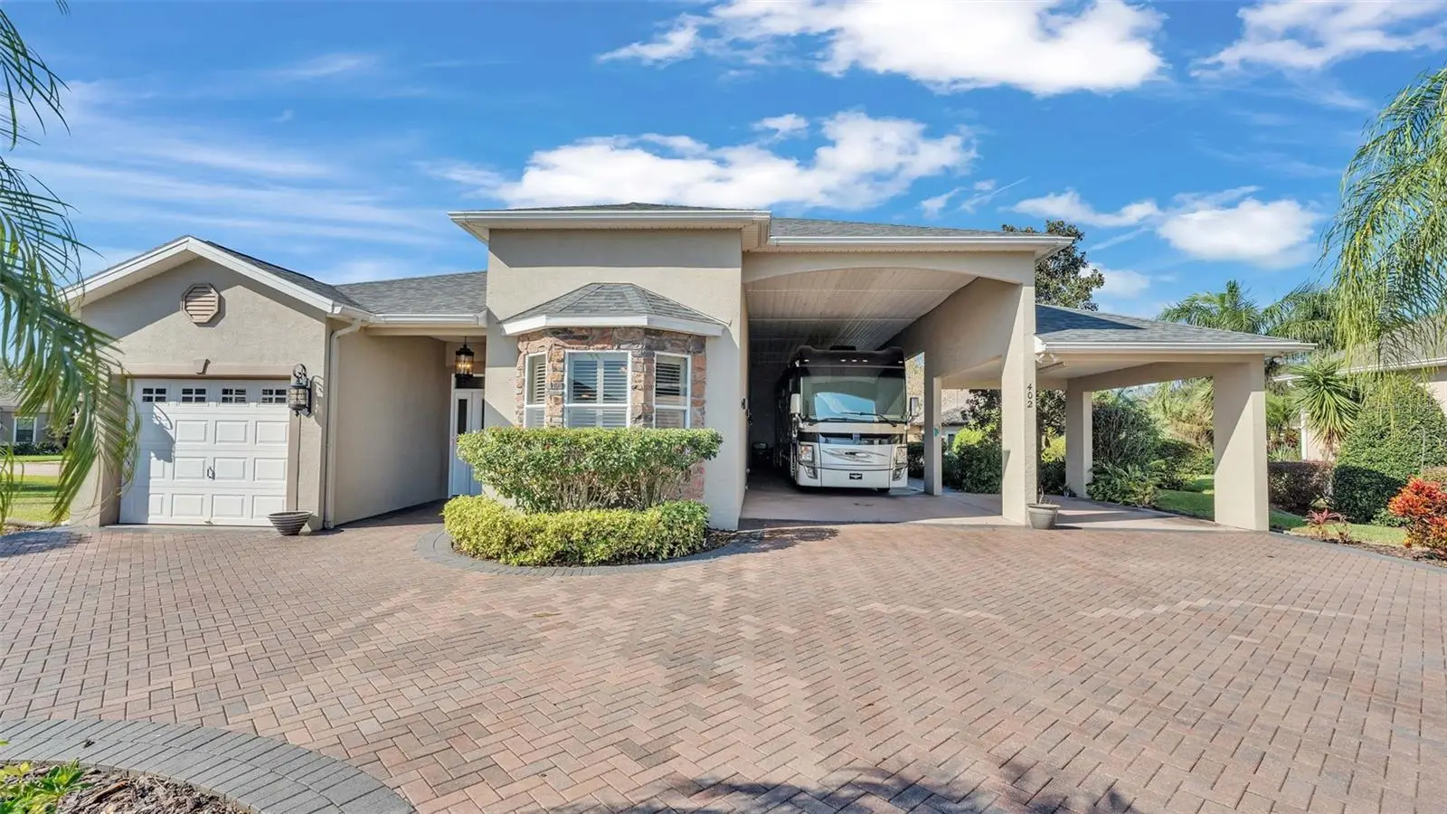 402 Cruisers Drive, FL