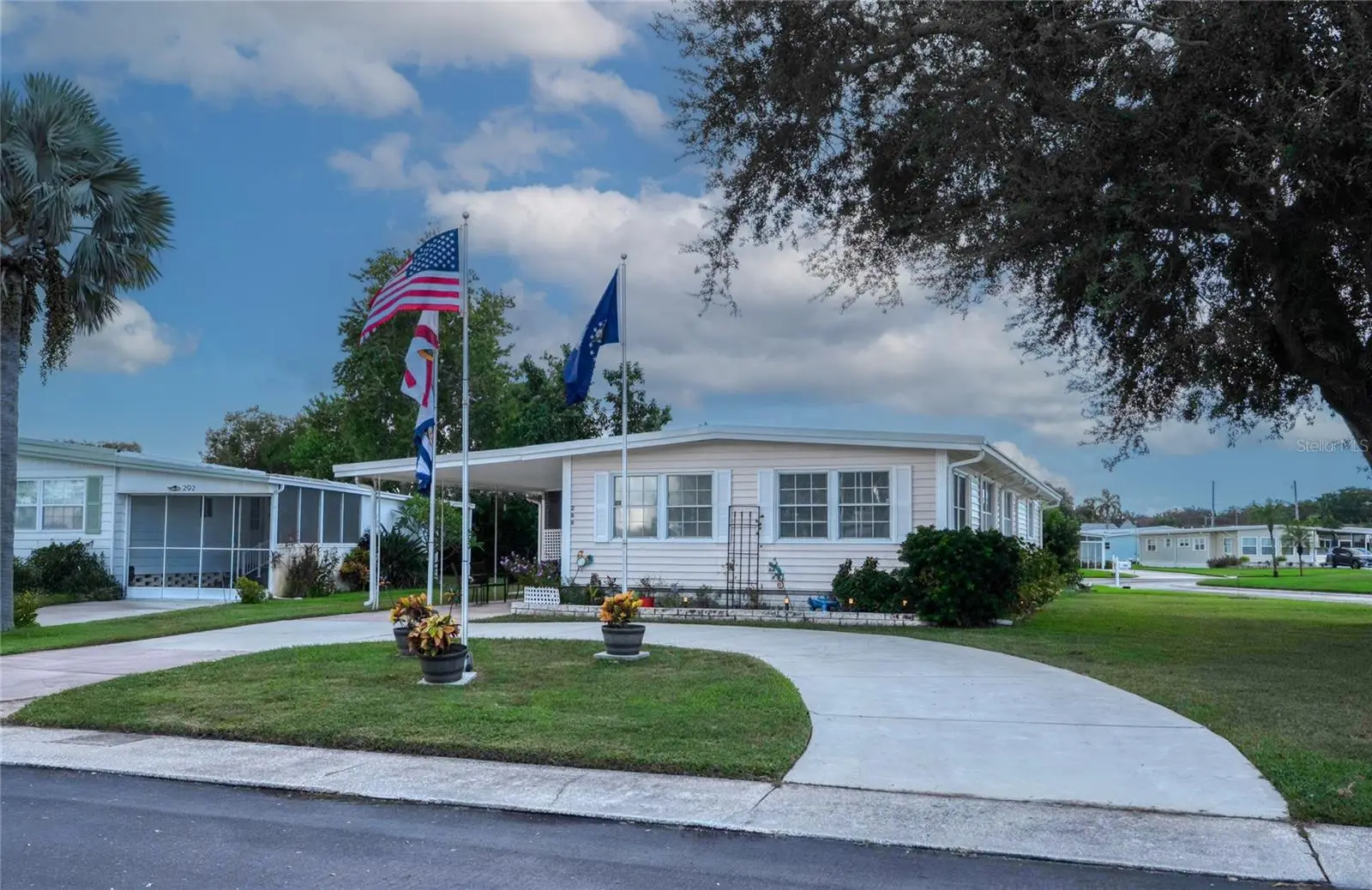 288 Salem Avenue, FL
