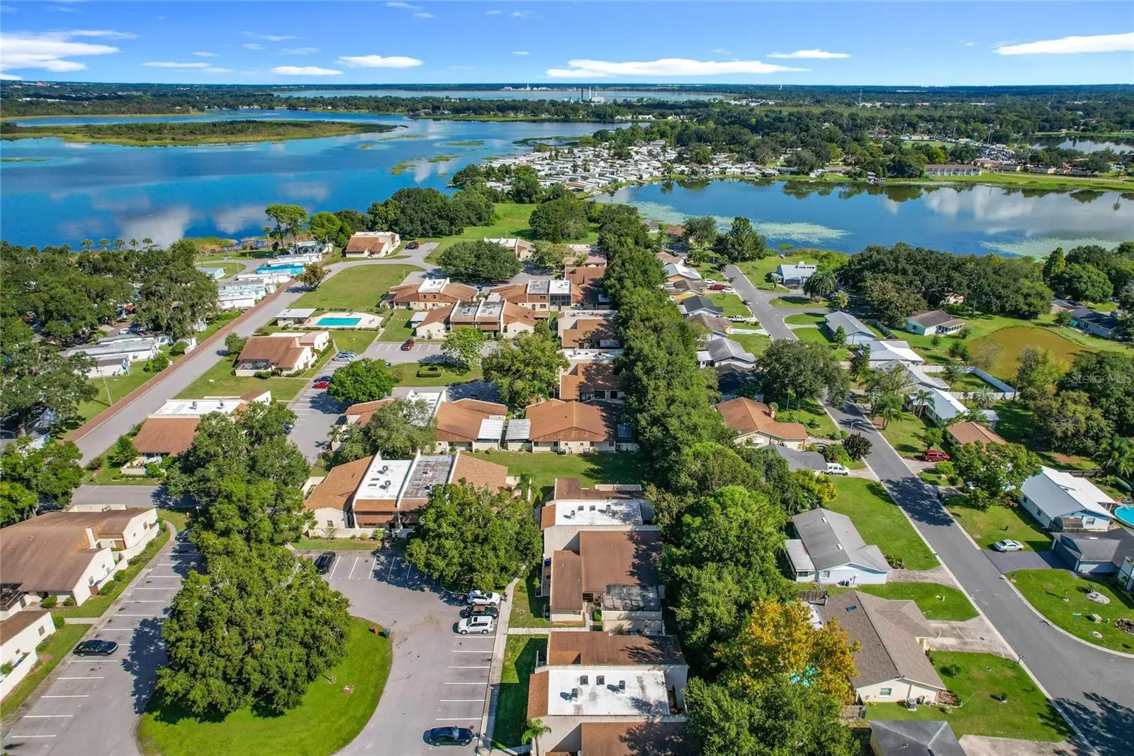 1880 Crystal Lake Drive, FL