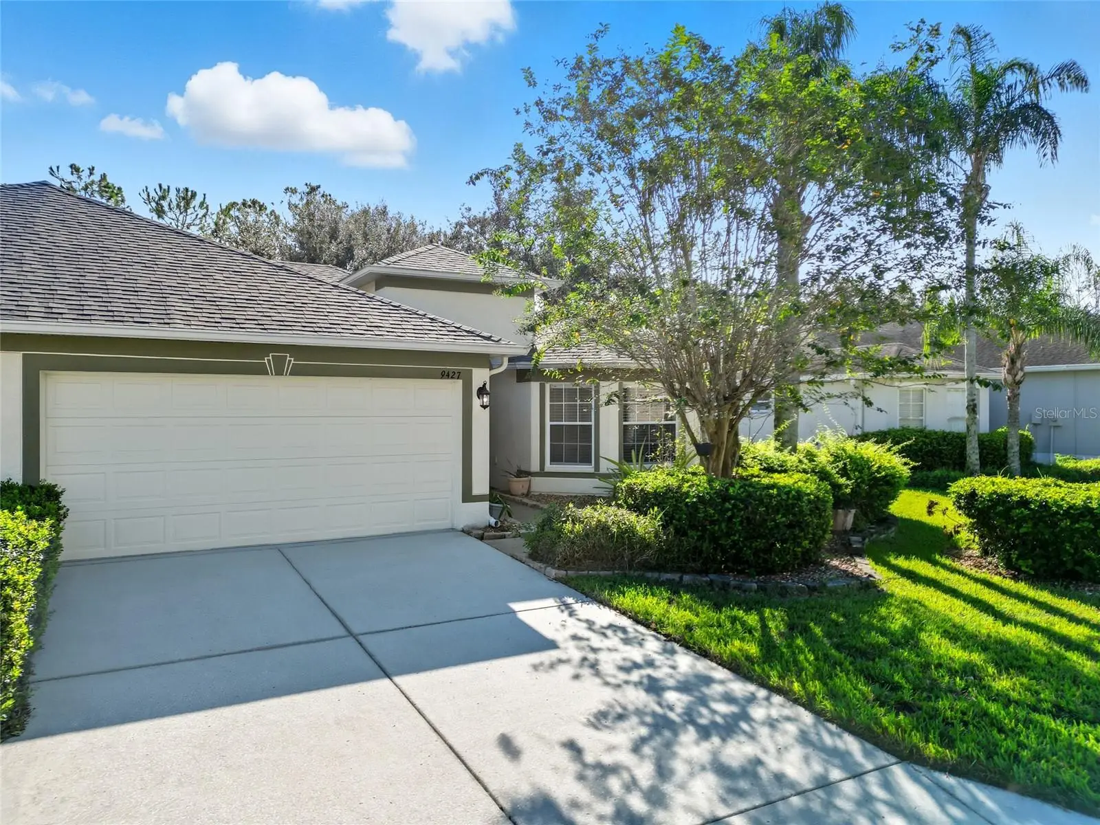 9427 Rolling Circle, FL