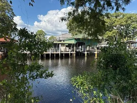 71 893 Avenue, FL