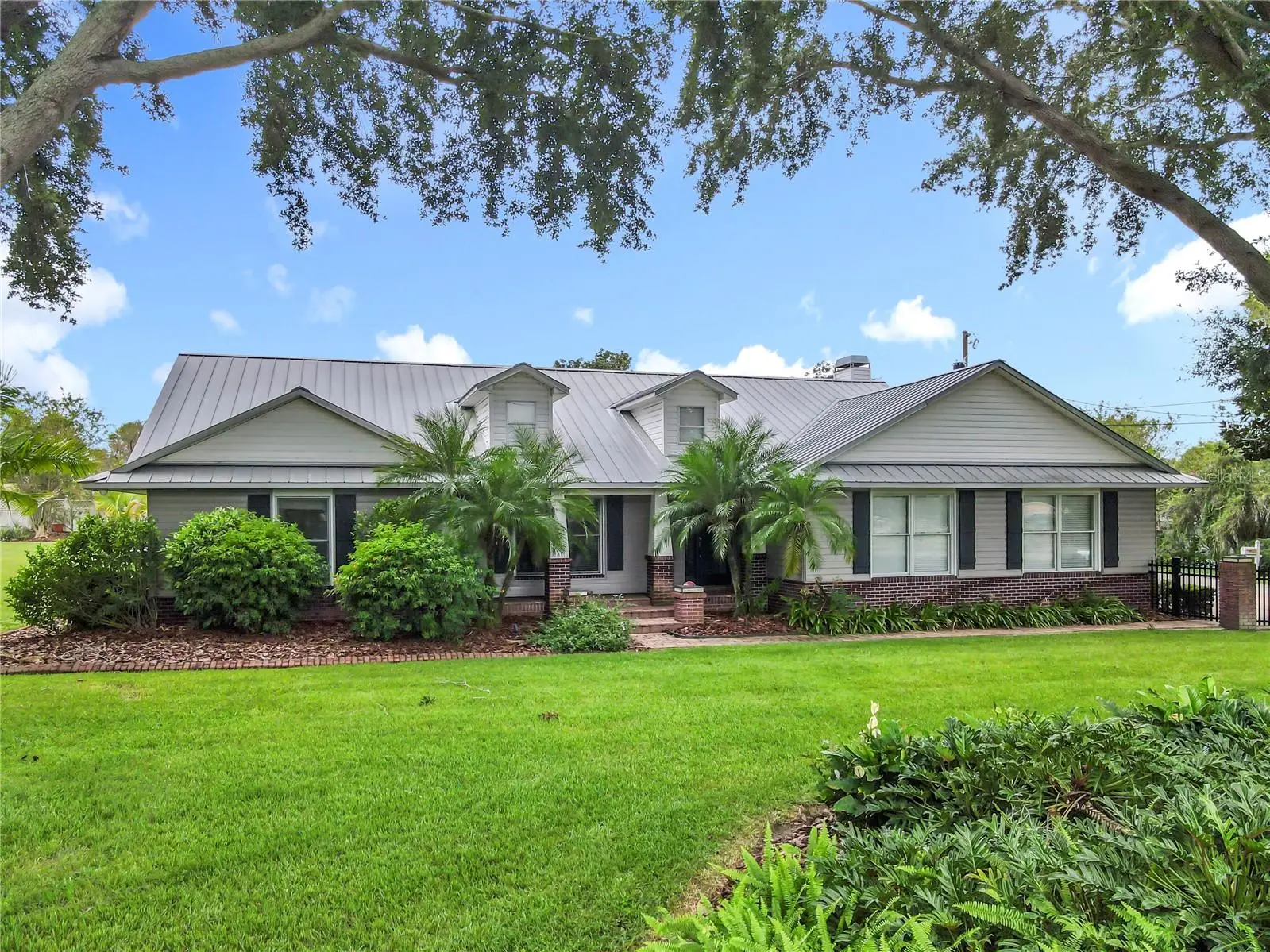 1414 Edmiston Court, FL