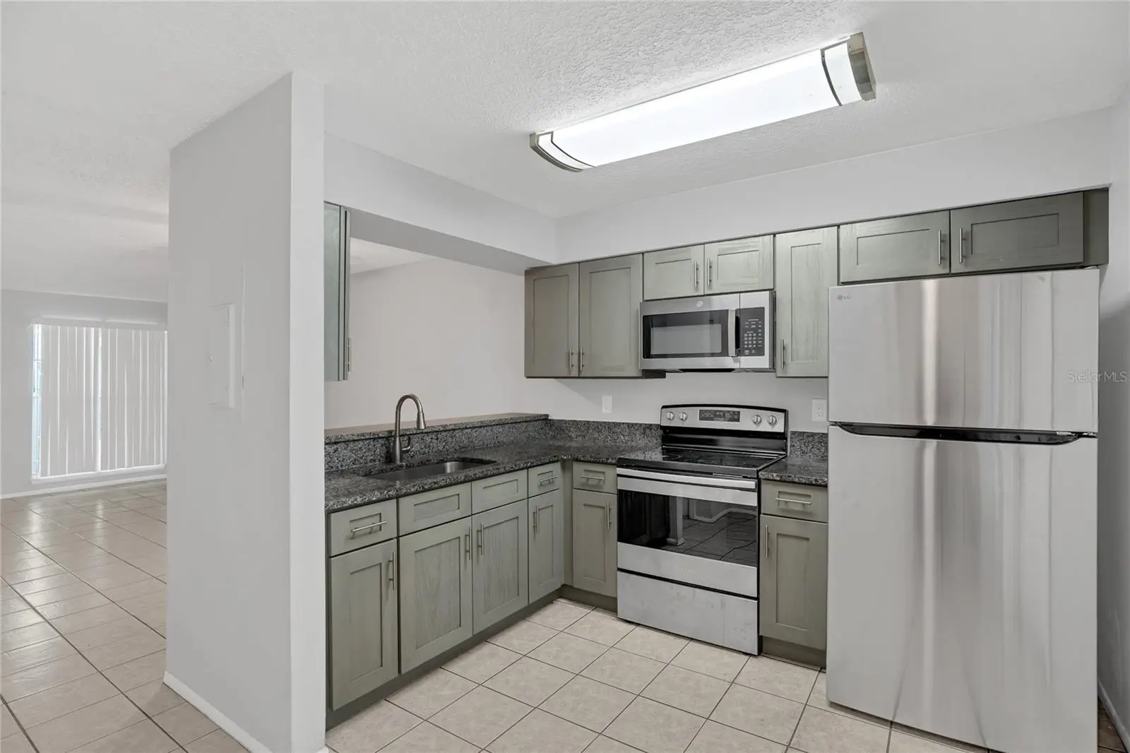 2801 Willow Run, FL