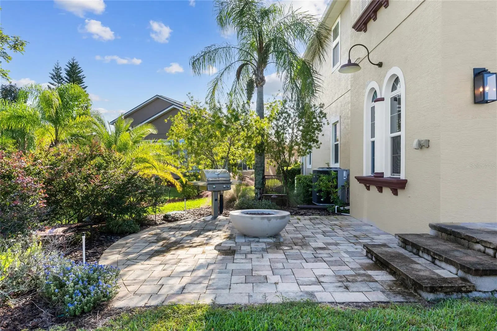 398 Nolane Lane, FL