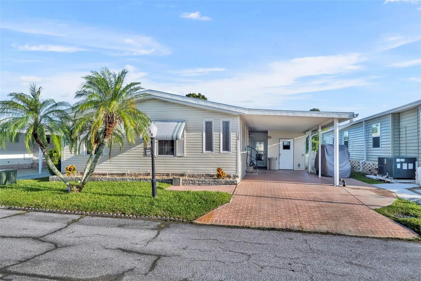 120 Victoria Drive, FL