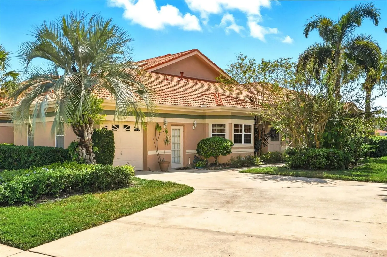 4870 Watervista Drive, FL