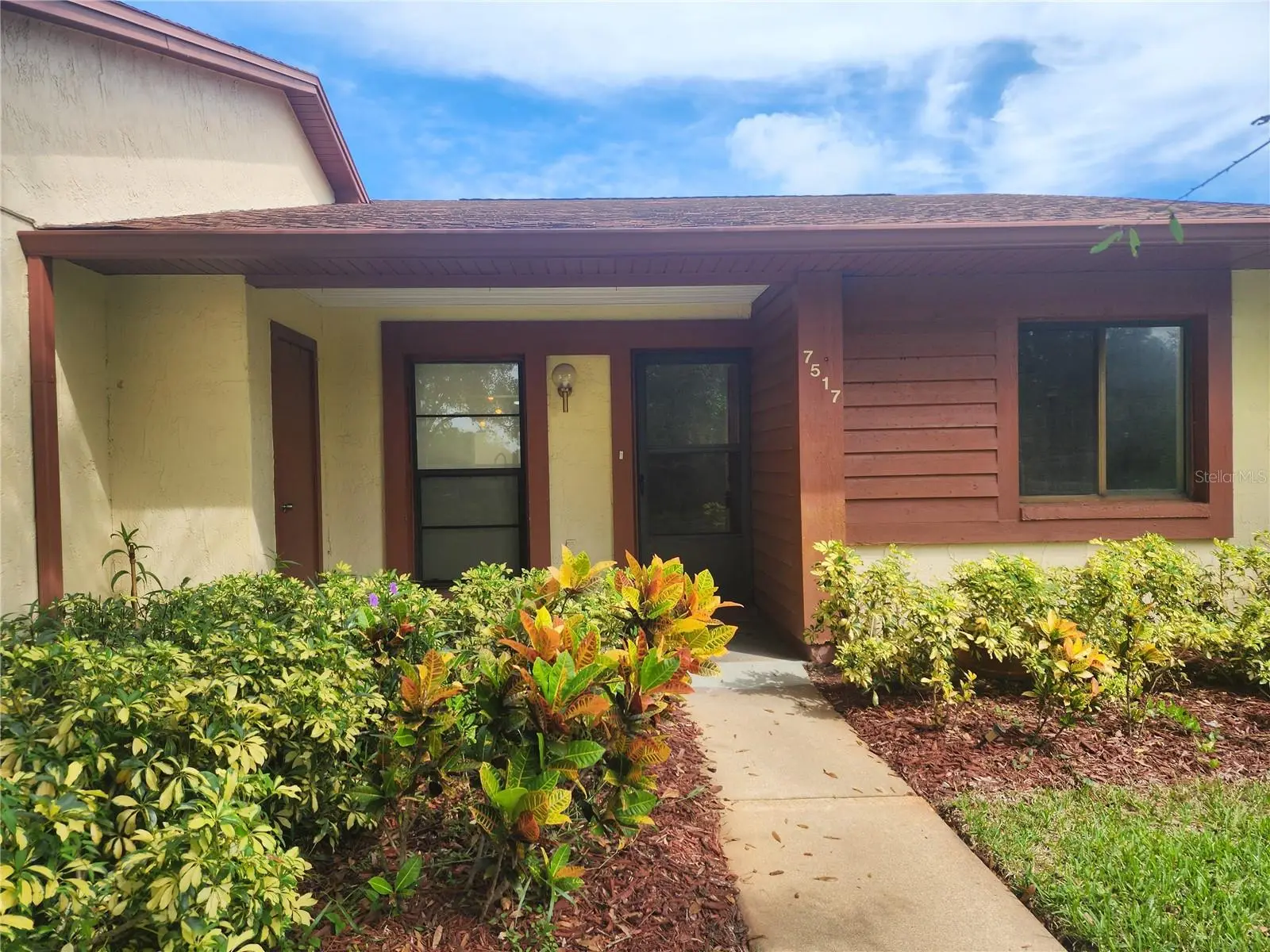 7517 Greystone Drive, FL